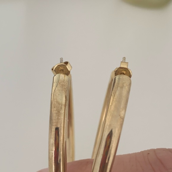 Adina’s Jewels Large Hollow Hoop Earrings - Picture 4 of 5